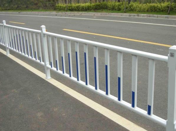 泊头公路护栏