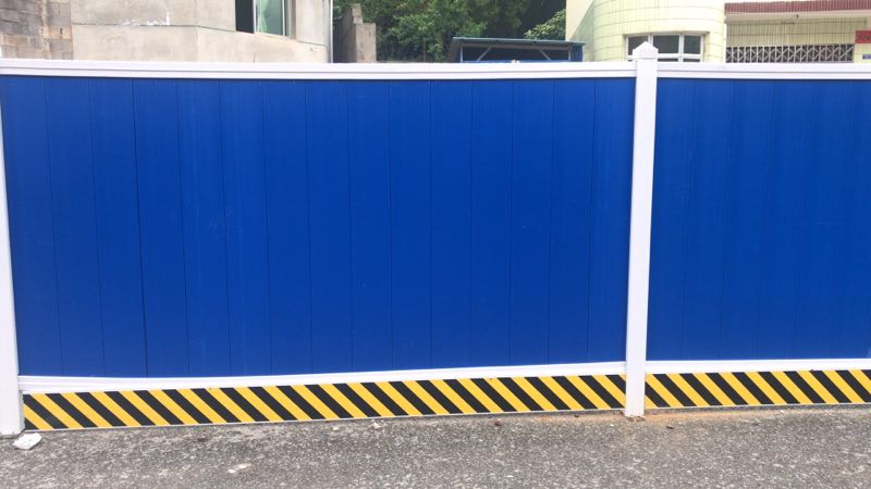 泊头黄家湖工地围挡施工